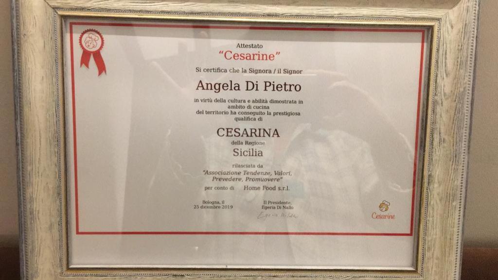 La Stanza Delle Muse In Villa Con Piscina 冯塔尼比安奇 外观 照片