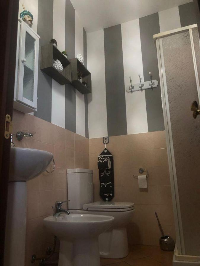 La Stanza Delle Muse In Villa Con Piscina 冯塔尼比安奇 外观 照片